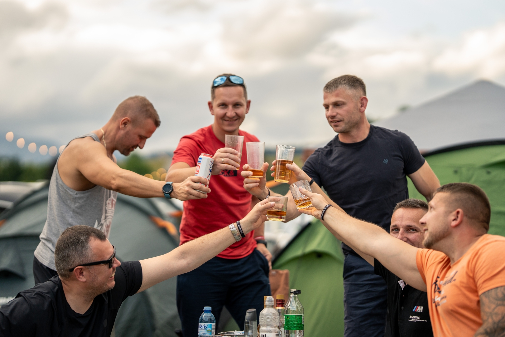 Jetzt Camping-Platz und Tribünen-Tickets für den Österreich-GP 2026 sichern!