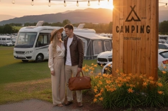 Große Stellflächen mit leistungsstarker Stromversorgung! Eine der schönsten Stellplätze für Camper rund um den Red Bull Ring.